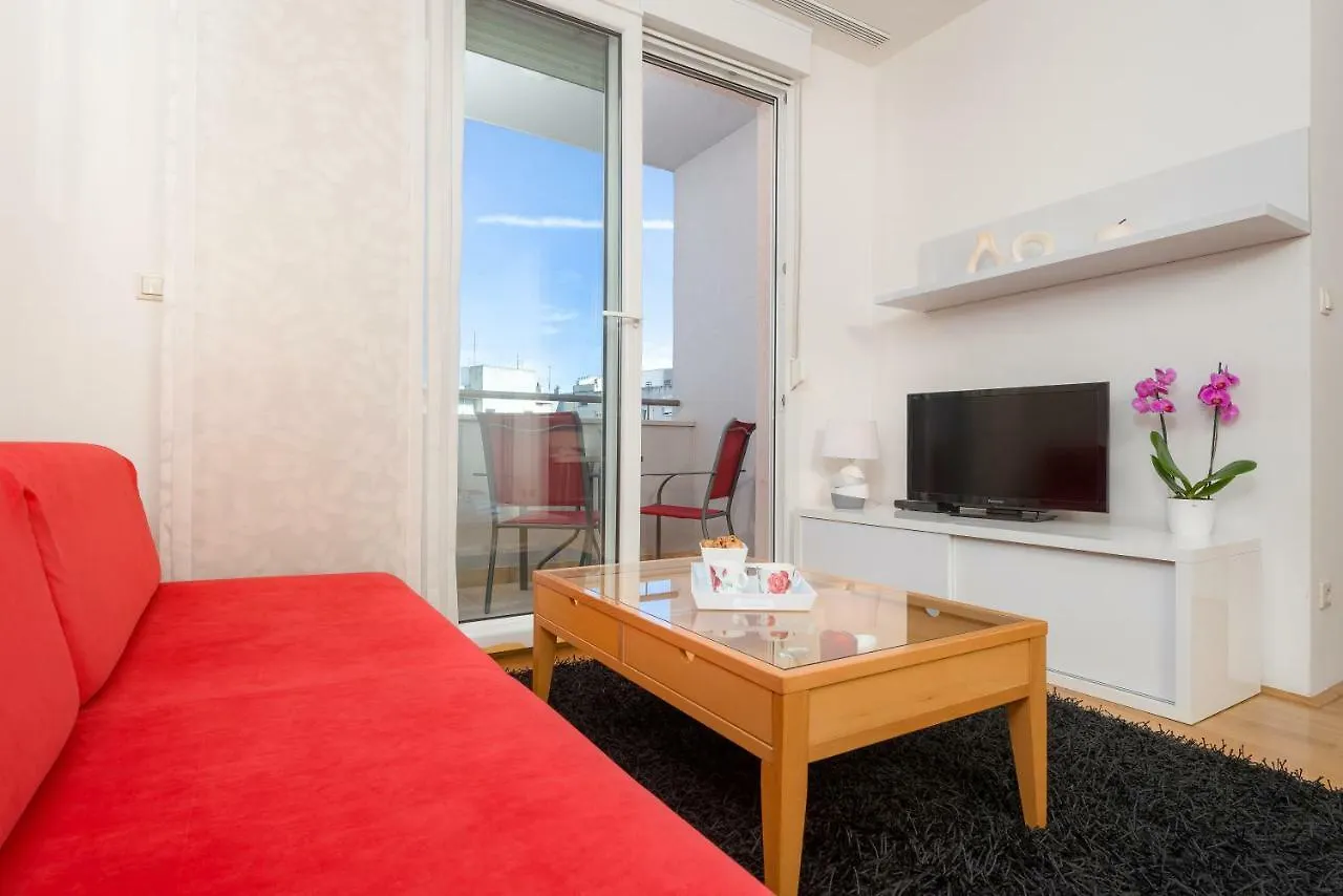 City Center Apartment Good Life Split